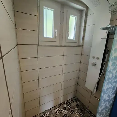 Holiday home Gite Le Grand Cerf Piscine Et Spa